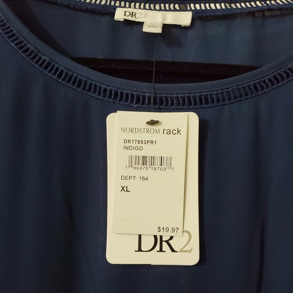 Navy Blouse - Picture 3 of 3